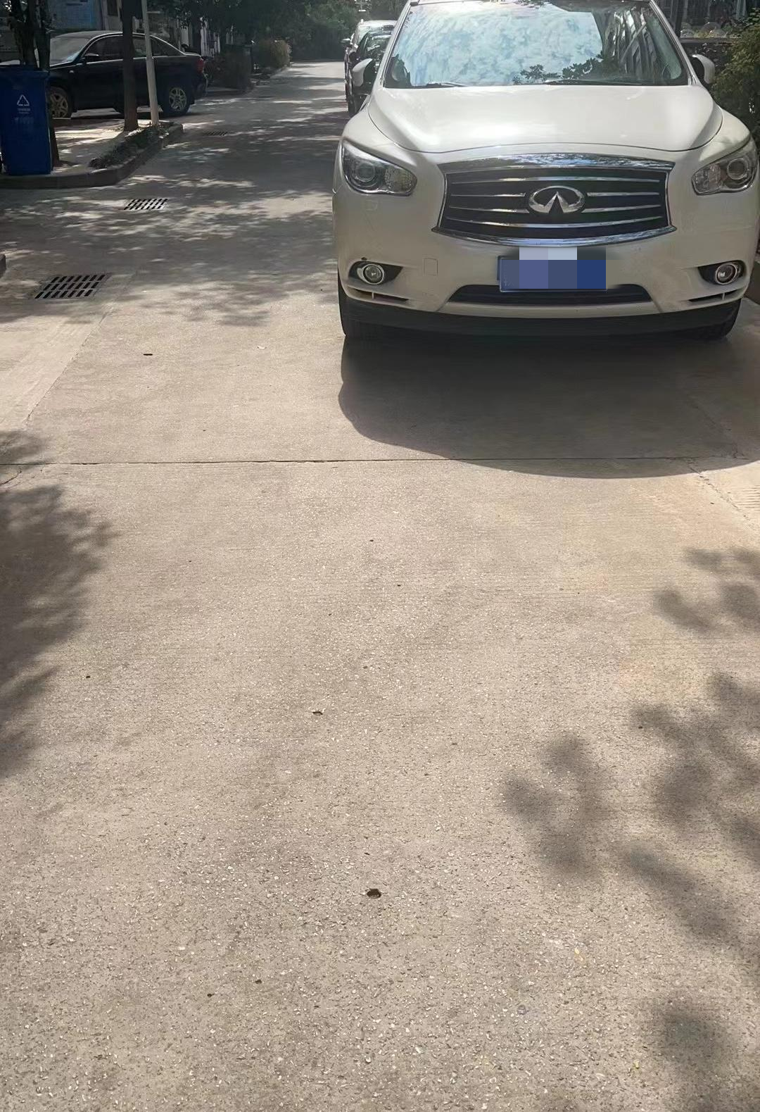 爱护环境，打造清洁和谐的家园